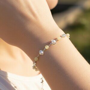 "Trendy Handmade Bracelet – A Thoughtful Gift for Girls & Women | UNVRC1365